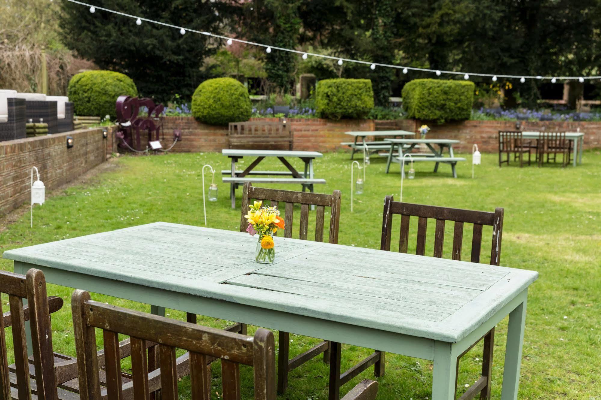 Elephant Hotel Pangbourne Exterior foto